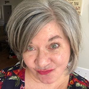 Meet your Posher, Robin